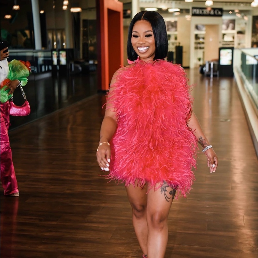 Elegant Pink Feather Dress